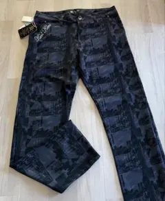 Item thumbnail for item fd0977ae-13fa-4b8c-b359-469c05b1e9ca