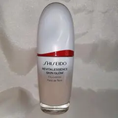 SHISEIDO エッセンス スキングロウ ファンデーション 220