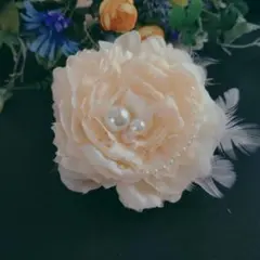 ハンドメイド　コサージュ　ピオニー