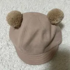 ポンポン付きベージュキャップ44センチ