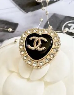 CHANEL ピンブローチ　ピンバッジ　ピンズ　ヴィンテージ　ブラックハート