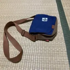 CHUMS ボディバッグ ネイビーとブラウン キャンバス