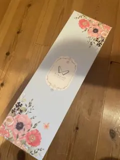 【新品未使用】KINUJOストレートヘアアイロン ホワイトDS200