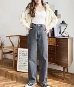 moment+ デニム&ツイルストレートパンツのサムネイル