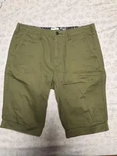 ショートパンツ