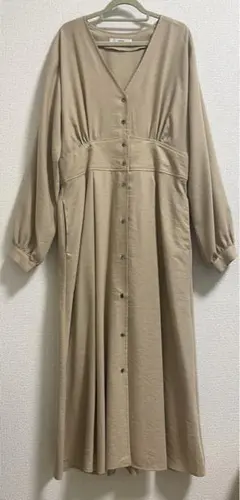 ジャーナルスタンダードレリューム　無地ロングワンピース　前開き　ベージュ