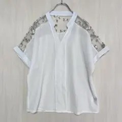 スピーガ【Free】美品⭐️ レディース　チュニック　薄手　シンプル　花柄刺繍のサムネイル