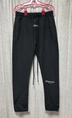 ESSENTIALS ナイロンパンツ S 黒のサムネイル