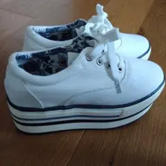厚底スニーカー Ｓ ホワイト