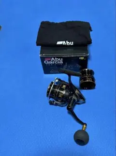 AbuGarcia アブガルシア 黒船 LT ベイトリール 右巻き リール - メルカリ
