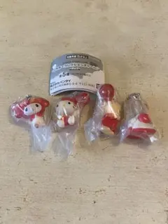 サンリオキャラクターズカラーコレクションチャームRed4点セット　ガチャ