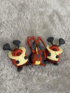 ポケモン モンコレ コロボーシ　コロトック　3体セット
