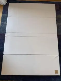 たのメル便込み　Caraz カラズ プレイマット　140×200×4cm 4つ折