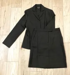 Calvin Klein スーツ　セットアップ　ダークカーキ4のサムネイル