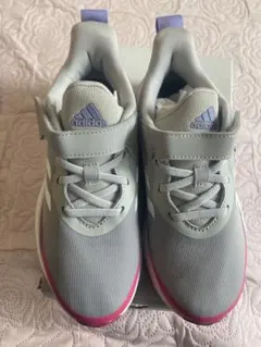 adidas キッズスニーカー グレー/ピンク　新品未使用　最終値下げ