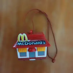 マクドナルド店舗型ストラップ