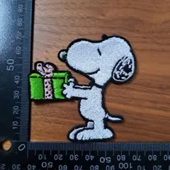 Vintage PEANUTS ラッキーモチーフ刺繍ブローチ ウッドストック - メルカリ