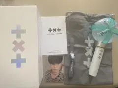 TXT OFFICIAL LIGHT STICK ver.2 全員トレカ付き