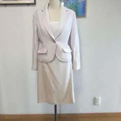 入学式、卒業式薄いピンク スカートスーツ Lサイズ日本製