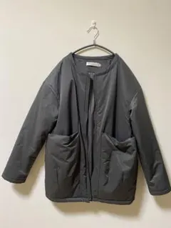 ノーカラー中綿ジャケット ブラック オーバーサイズ 大きなポケット