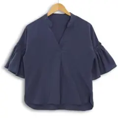 軽やかに纏う Ketty Cherie ブラウス M 紺のサムネイル