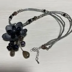瑪瑙　ビーズ　フラワーモチーフ　ネックレス