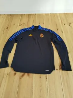 kiiy即レス即日発送専用 21/22レアル・マドリードトレーニングトップ長袖
