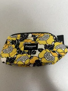 Finlayson フィンレイソン 花柄キルティング ポーチのサムネイル