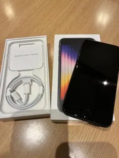 iPhoneSE 第3世代 ミッドナイト 64GB 箱あり 美品 おまけ