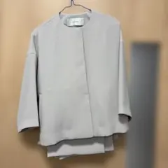 ADORE ノーカラージャケット ライトグレー パンツセットのサムネイル