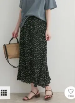 URBAN RESEARCH DOORS　ドットプリーツスカート　ロングスカート