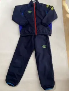 【子ども用140】Umbro ピステ・ウィンドブレーカー 10号