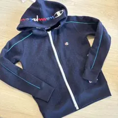 Champion フルジップフード付きパーカー　Sサイズ