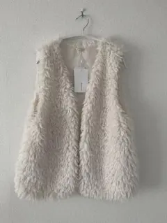 【CLASSICAL ELF】モコモコベスト・新品Mサイズ