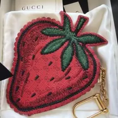 GUCCI いちご型コインケース、キーケース