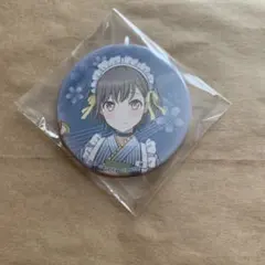 氷の城壁 小雪 ホログラム缶バッジ - メルカリ