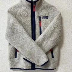 patagonia フリースジャケット クリーム色