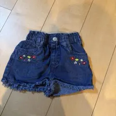 西松屋　刺繍入りデニムショートパンツ 110サイズ