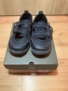 RIO ブラック サンダル　16〜17センチ