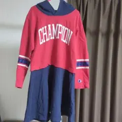 CHAMPION フード付きワンピース 130cm 赤・紺