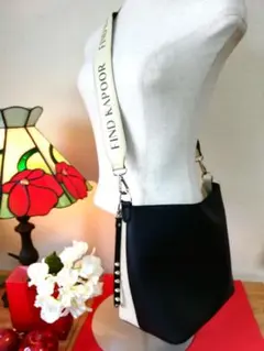 Item thumbnail for item 04fe2ff1-0b5e-4182-b07e-79dbe087c10a