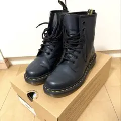 Item thumbnail for item cd3b4ed3-1a08-4231-91bf-72d99bb43bc3