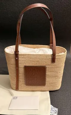 2026年最新】loewe アナグラム バスケット スモールの人気アイテム