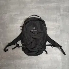 ARC’TERYX Mantis 26 廃盤 旧型 ブラック バックパックのサムネイル