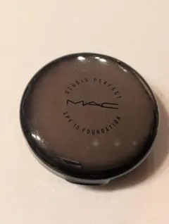 M.A.C STUDIO PERFECT SPF15 ファンデーションのサムネイル