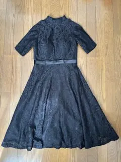 ブラックレース パーティードレス 半袖 お呼ばれドレス