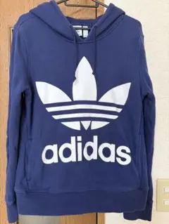 【adidas】レディースパーカー　長袖　Mサイズ