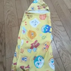 アニメキャラクター バスタオル イエロー