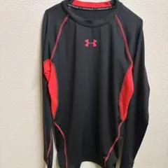 アンダーアーマー　インナーシャツ