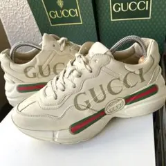 GUCCI ライトンシェリースニーカー インターロッキング 71/2 ベージュ系 GUCCI ライトンシェリースニーカー インターロッキング 71/2 ベージュ